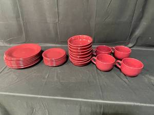 lot 155 image: 8 Piece Fiesta Dish Set
