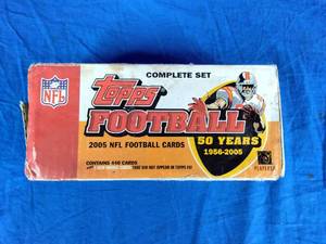lot 50 image: NFL 2005 Topps Factory 50th Anniversary Box Set