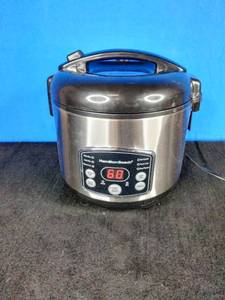 lot 87 image: Hamilton Beach 2 14-Cup Digital Rice & Hot Cereal Cooker