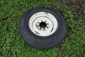 lot 137 image: 8-Bolt Steel Wheel with Tire - 16.5