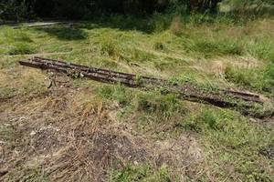 lot 1R image: 16 Steel Grading Beam
