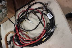 lot 303 image: Assorted Battery Cables