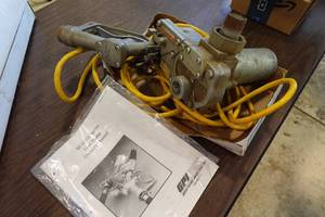 lot 296 image: GPI Electric Fuel Pump with Nozzle