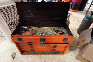 lot 277 image: Vintage Kennedy Toolbox - Some Tools