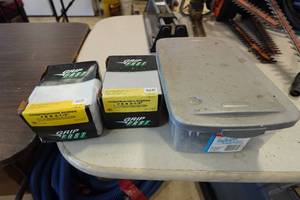 lot 275 image: Assorted Construction Screws