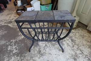 lot 22 image: Tile Top Side Table