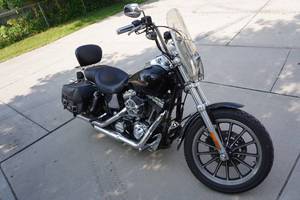 lot 1B image: 2005 Harley-Davidson Dyna Low Rider Motorcycle - 1450cc, 5 Speed - 11808 Miles