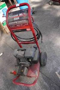 lot 13 image: Ex-Cell Pressure Wave 2200PSI 2.5 GPM Gas Pressure Washer