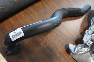 lot 104 image: Bobcat Exhaust Tube