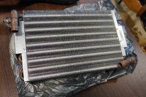 lot 101 image: Heater Core