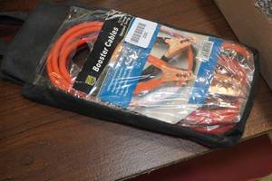 lot 202 image: 12 Booster Cables