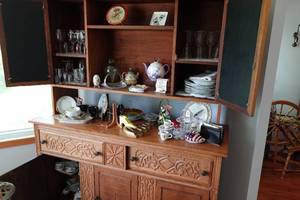 lot 434 image: Contents of Cabinet - China Set, Wine Glasses, Dcor