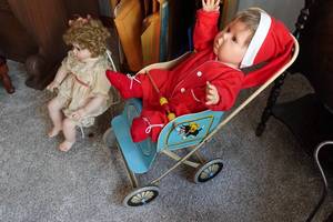 lot 443 image: Baby Dolls with Stroller and Chair