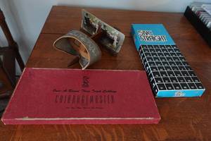 lot 609 image: Vintage Games and Stereoscope Toy