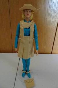 lot 538 image: Vintage Marx Jane West Moveable Cowgirl Action Figure