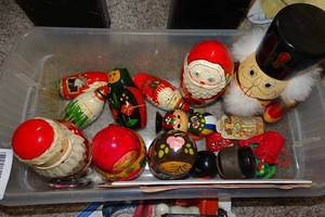 lot 549 image: Russian Nesting Dolls