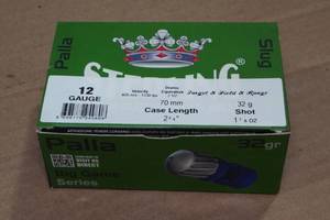lot 166 image: 10 Sterling 12 Gauge 2-34 32 Gr Rifled Slugs