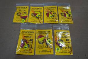 lot 22 image: 7 Fisherron Spinners
