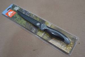 lot 28 image: Ozark Trail 6 Fillet Knife