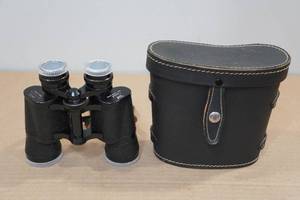 lot 32 image: Crown 7x35 Binoculars