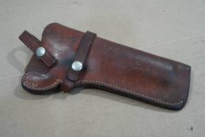 lot 40 image: Smith & Wesson #21 Holster