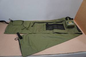 lot 46 image: Cabelas Truck 8-Pocket 72 Organizer