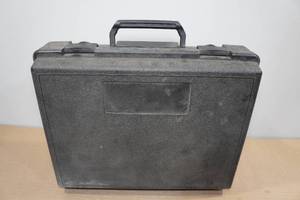 lot 70 image: Gun Case