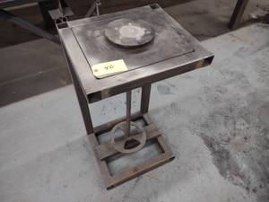 lot 40 image: Custom Manual Welding Positioner...