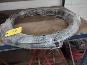 lot 77 image: Aluminum Wire, 30 Zozara 40-2 Jac...