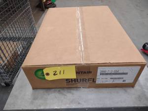 lot 211 image: (6) New Pentair Sureflo Electric Pu...