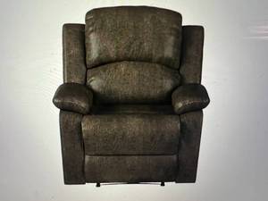 lot 9 image: Relax-A-Lounger Dayton Faux Leather Recliner