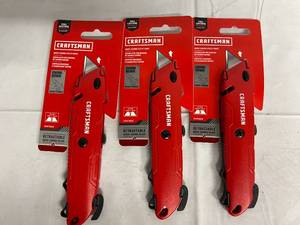 lot 27 image: 3 Craftsman Utility Knives