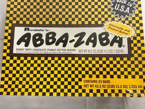lot 120 image: Box of Abba-Zabba Chocolate Peanut Butter Chewy Taffy