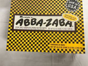lot 126 image: Box of Abba-Zabba Chocolate Peanut Butter Chewy Taffy