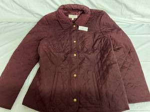 lot 130 image: Talbots Quilted Womens Coat - XL