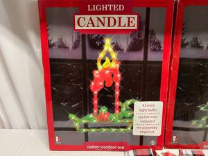lot 2 image: Variety of Christmas Holiday Dcor