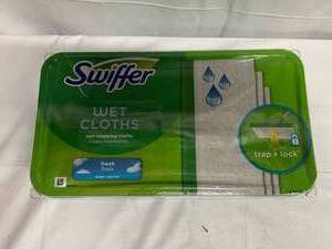 lot 26 image: 19 Swiffer Wet Cloths
