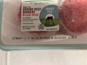 lot 32 image: D. 10x 3.20oz Grass Fed Burgers-All Natural