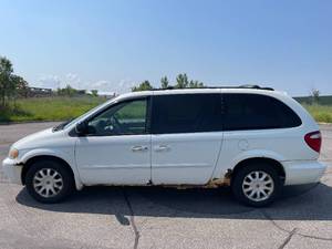 2003 Chrysler Town And Country EX