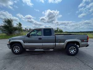 2000 Chevrolet Silverado 1500 LT - 4X4 - 2 OWNERS
