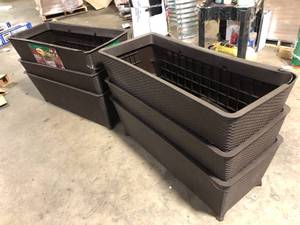 lot 32 image: Lot of Elevated Garden Bed in Dark Brown One has Slight Damage Customer Returns See Pictures