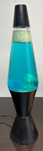 lot 1 image: Vintage Mid Century LAVA Lamps, Inc Coachlite