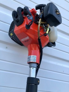 lot 64 image: Like-New ECHO Trimmer 