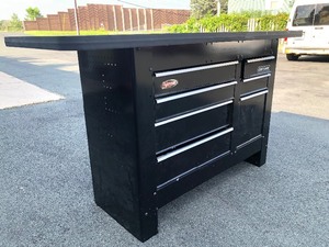 lot 66 image: Nice CRAFTSMAN Multi Drawer Work Bench