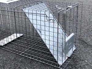 lot 85 image: EXTRA LARGE Live Animal Cage Trap