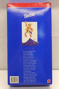 lot 37 image: Barbie Statue of Liberty Doll - FAO Schwarz American Beauties Collection