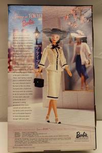 lot 88 image: Barbie Collector Edition City Seasons Spring in Tokyo 1999