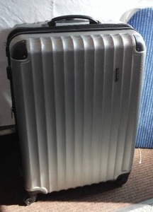 lot 6 image: CIAO Suitcase And More.