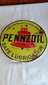 lot 129 image: Pennzoil Metal Sign.