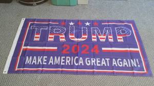 lot 135 image: Trump 2024 Make America Great Again.